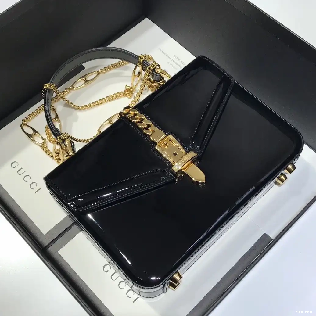 patent top 1969 leather Sylvie mini handle bag GUCCI 0609